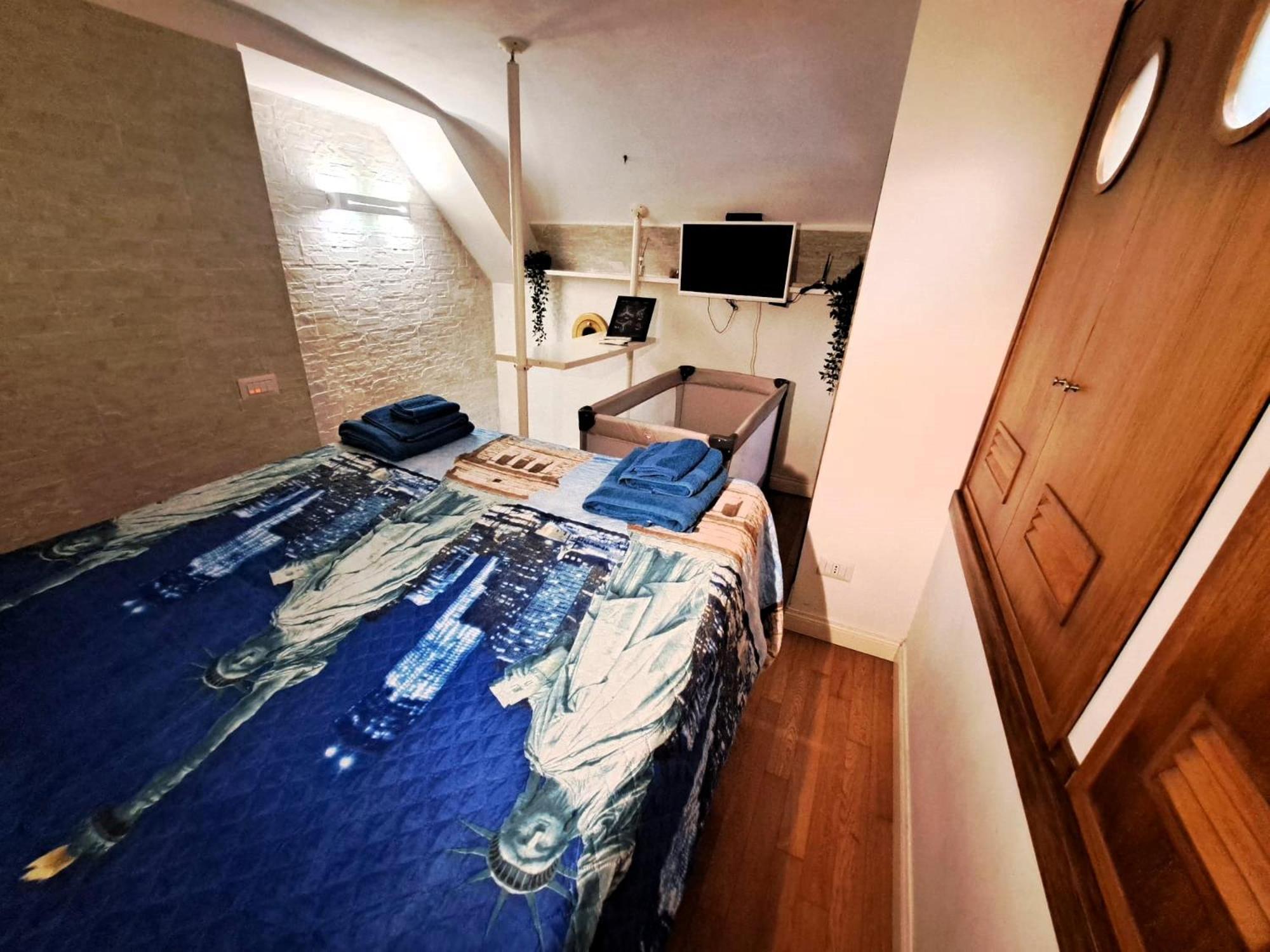 Toledo 27, A Due Passi Da Piazza Del Plebiscito Apartamento Nápoles Exterior foto