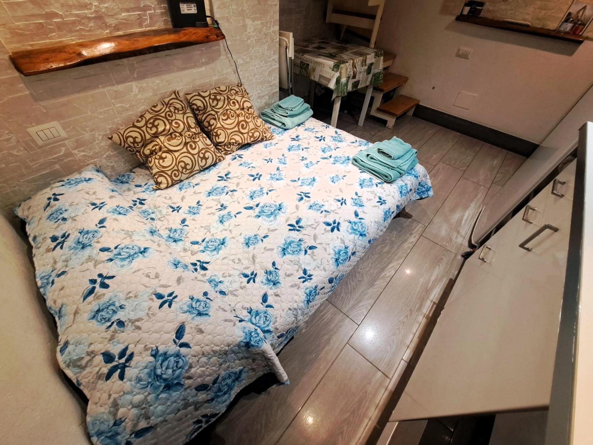 Toledo 27, A Due Passi Da Piazza Del Plebiscito Apartamento Nápoles Exterior foto